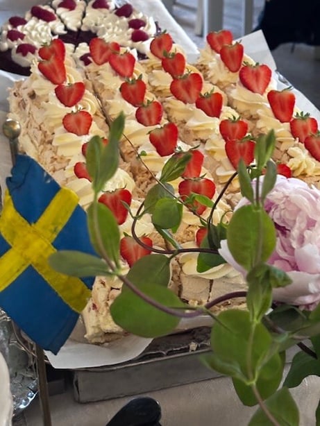 bilder swedish tårta and swedish flag